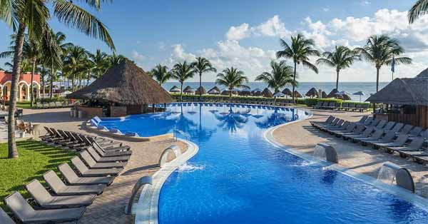 Calgary to Cancun - Direct Flights – 5 nights / 6 Days